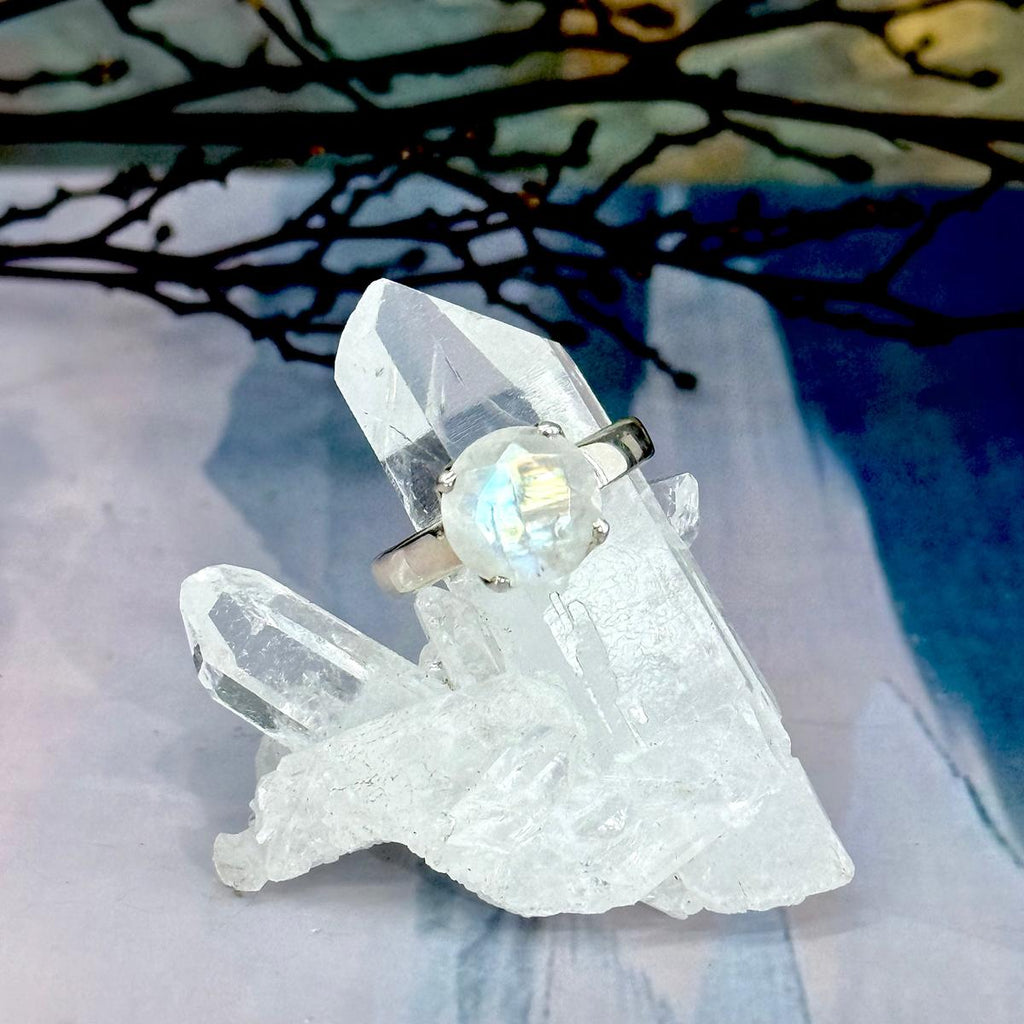High Flash Moonstone Ring