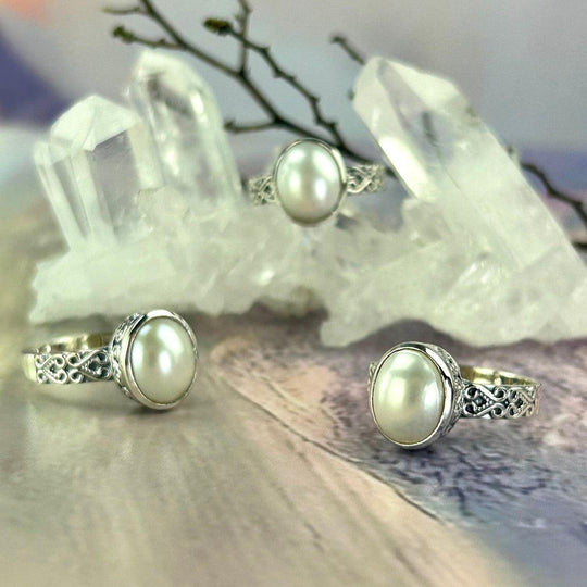 Pearl Oval Ornate Band Ring