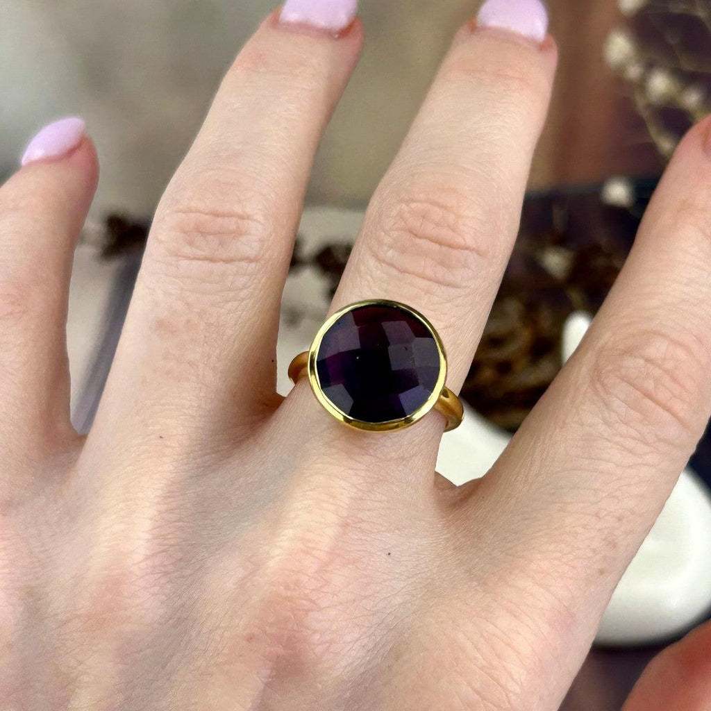 Amethyst In Yellow Gold Ring