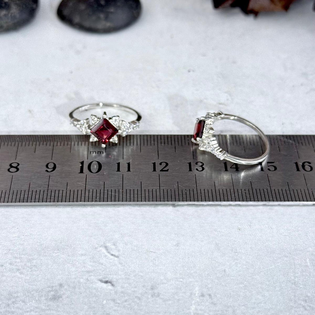 Ornate Garnet Jewellery