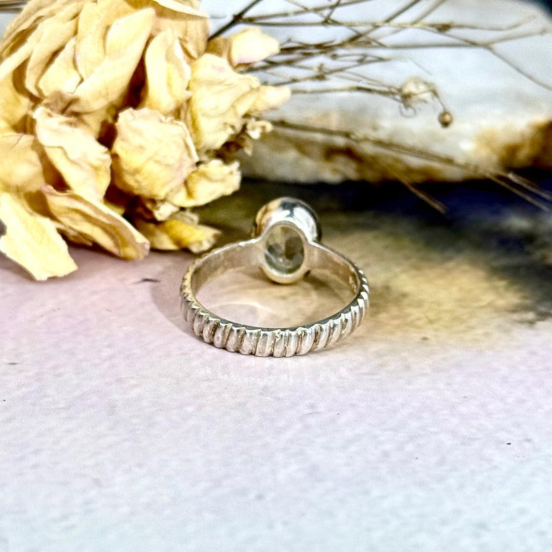 Twist Band Gemstone Ring