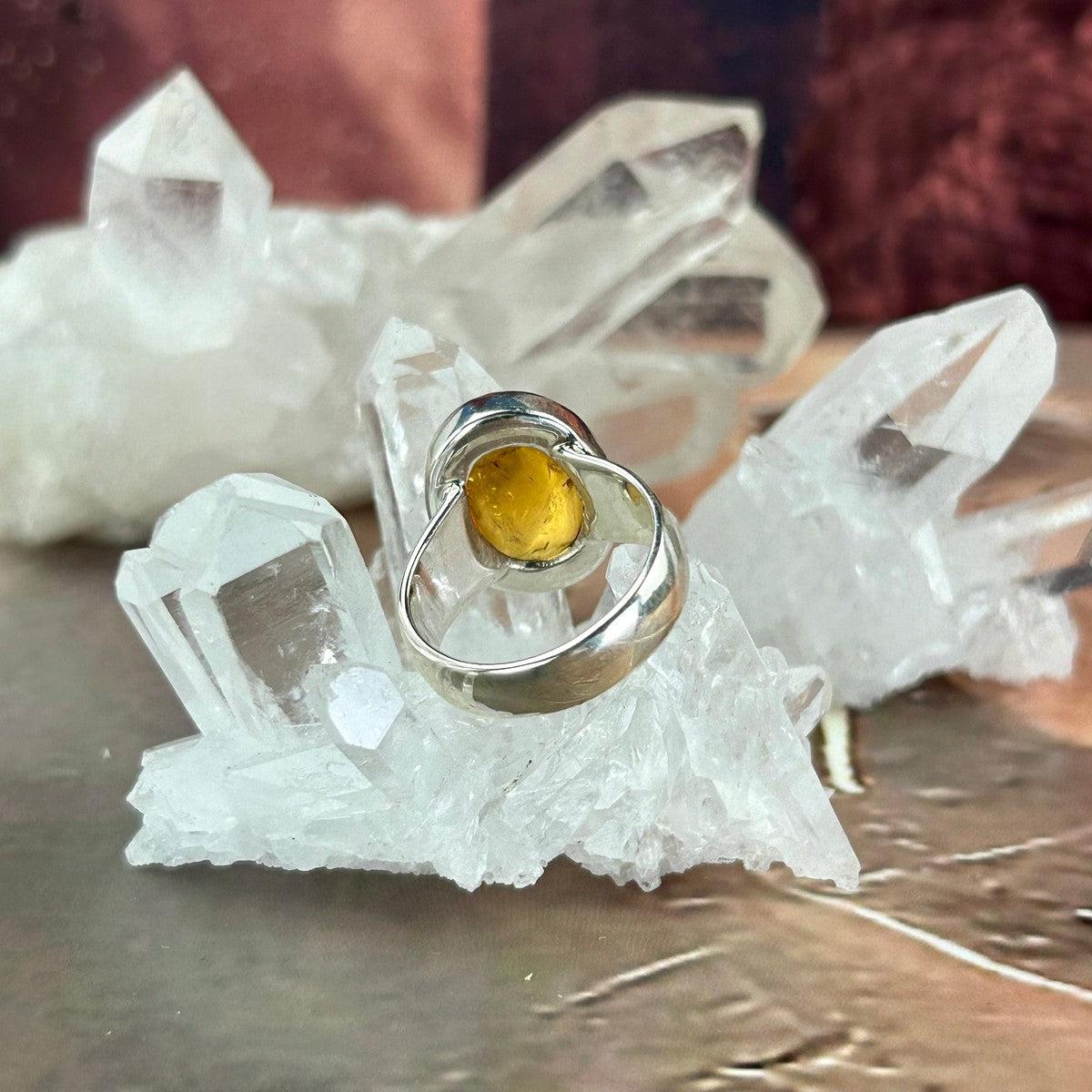 Women's Oval Citrine Ring