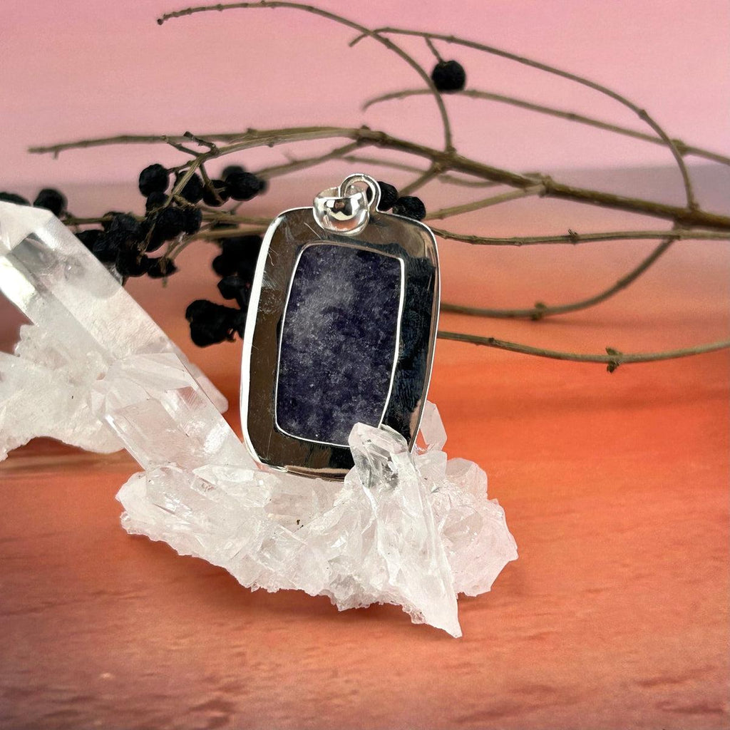 Crystal For People Who Get Overwhelmed