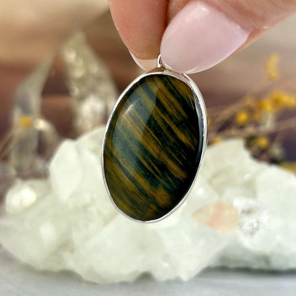Oval Tiger's Eye Pendant