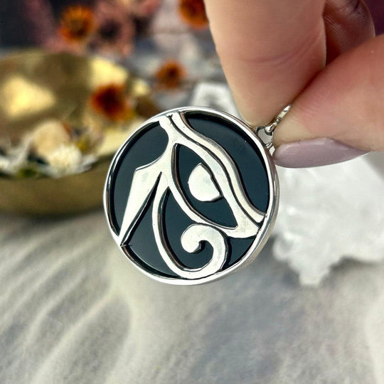Black Onyx Eye Of Horus Pendant