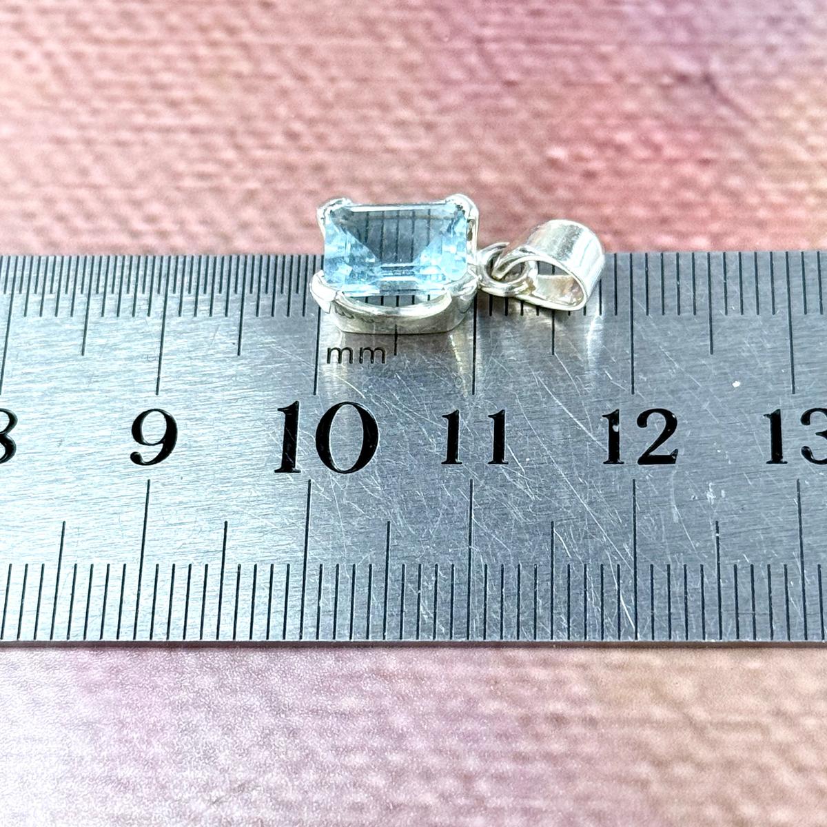 Princess Cut Aquamarine Pendant