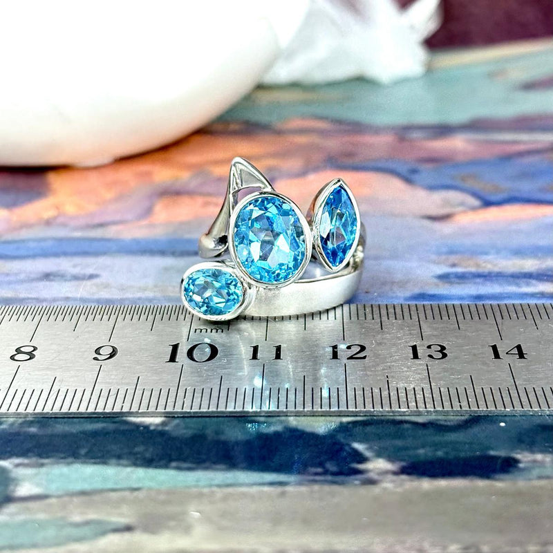 Artistic Design Gemstone Ring