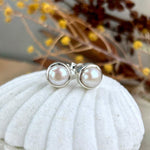 Everyday Pearl Earrings