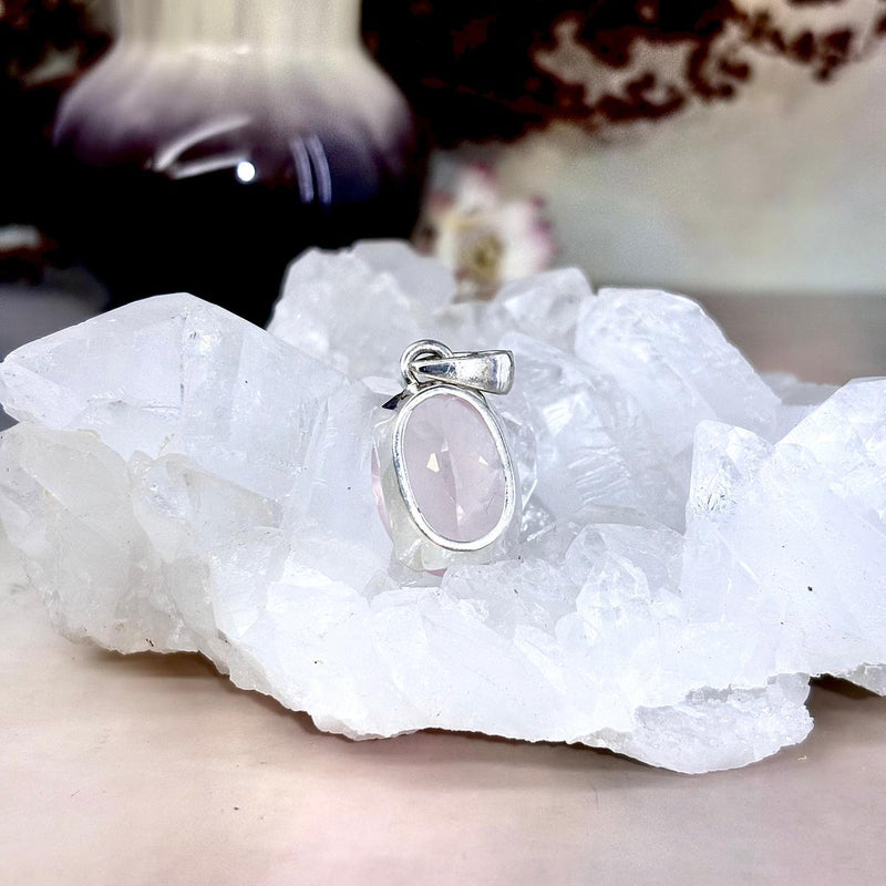 Women's Rose Quartz Jewellery