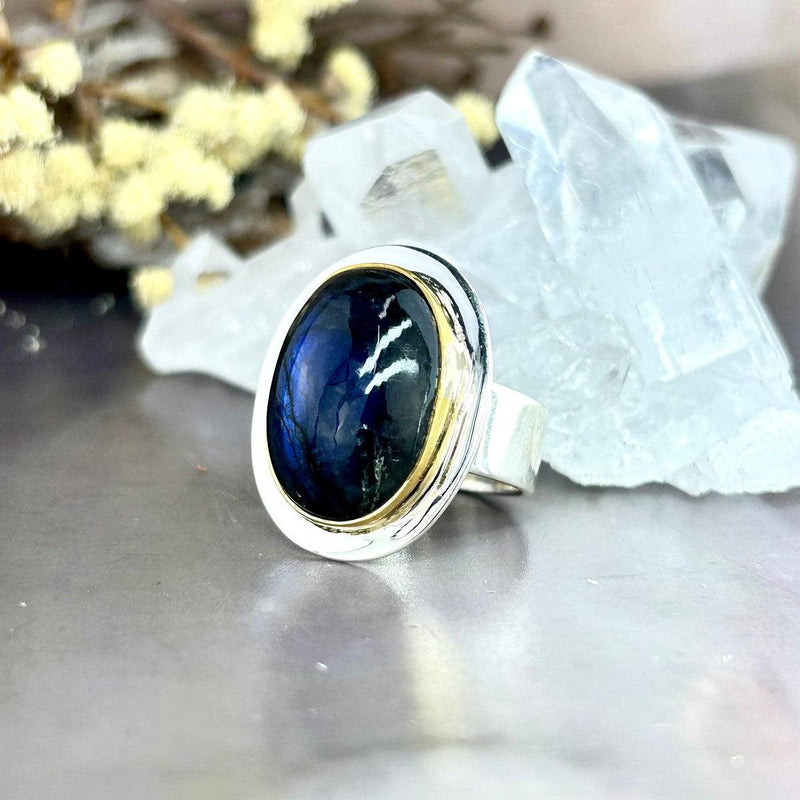 Labradorite Oval Brass Rim Ring