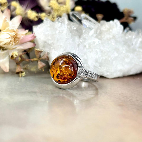 Baltic Cognac Amber Round Etched Ring