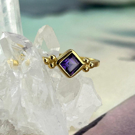 Amethyst Diamond Cut Gold Ring