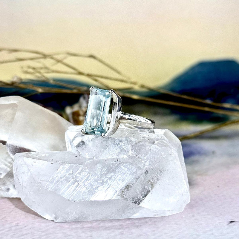 Rectangle Cut Aquamarine Ring