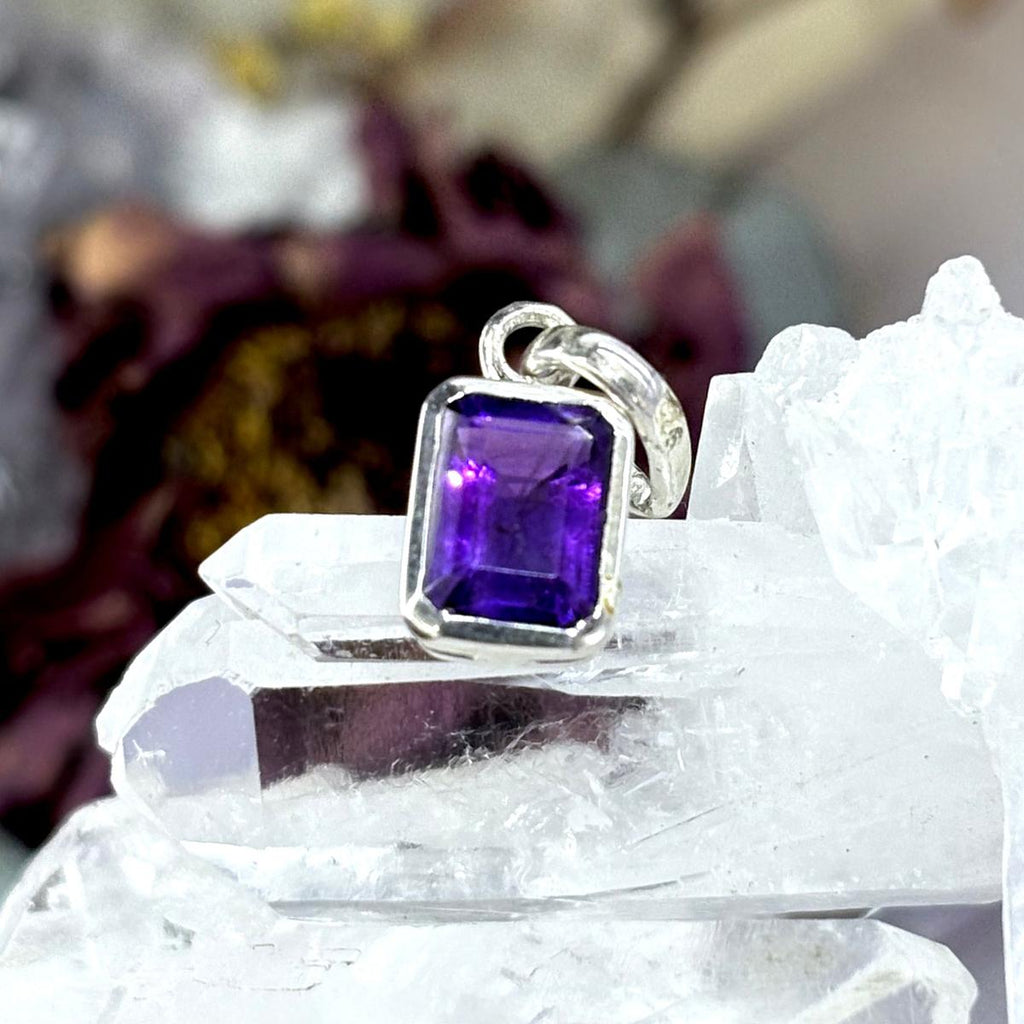 Vibrant Purple Amethyst Pendant