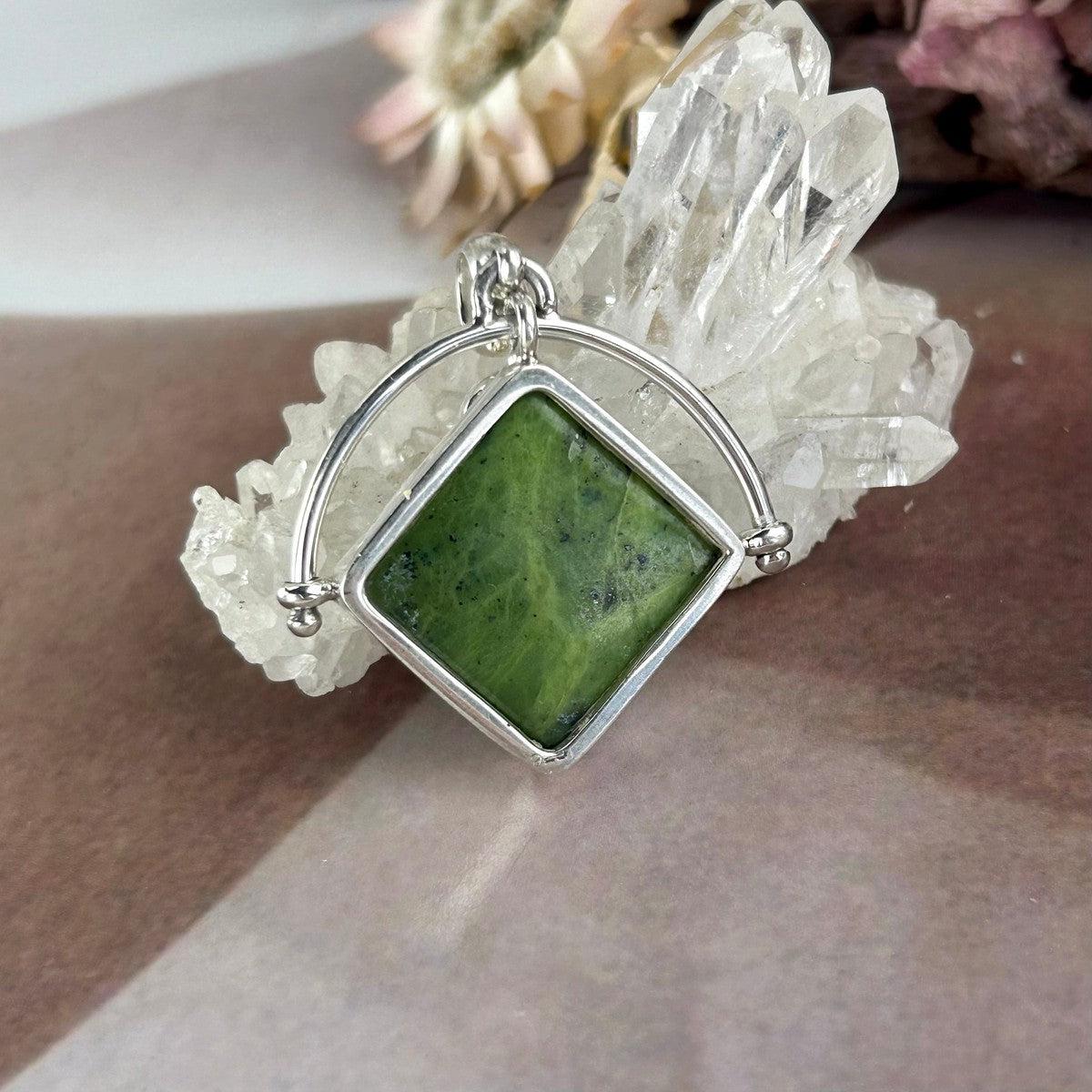 Modern Design Crystal Pendant 