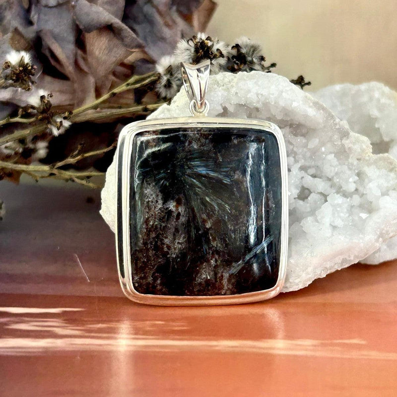 Nuummite Square Pendant