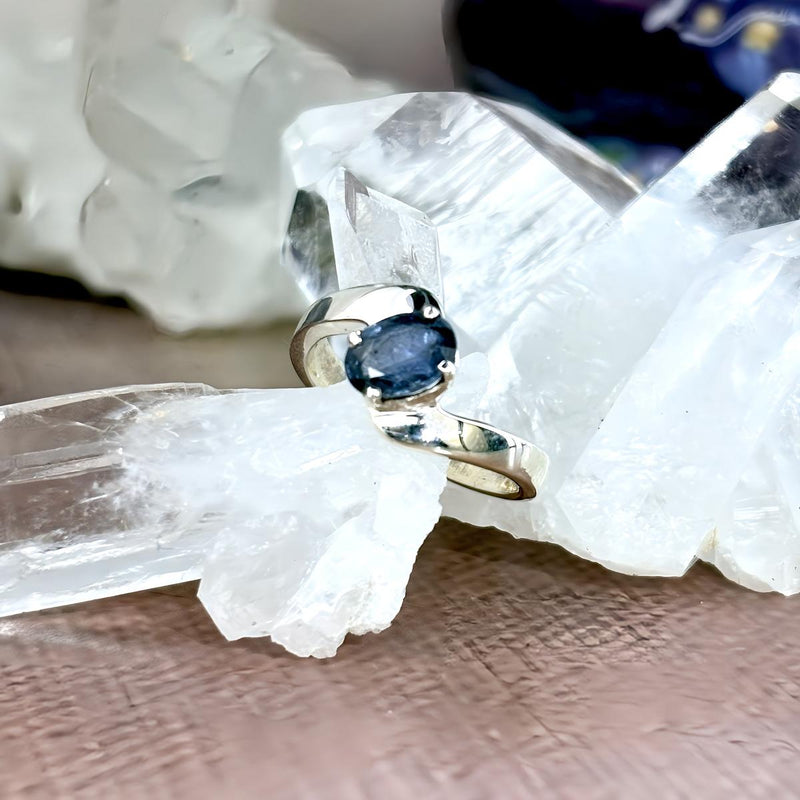Small Size Sapphire Ring