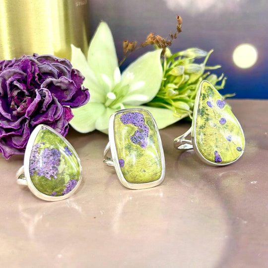 Stichtite & Green Serpentine (Atlantisite) Assorted Shape Rings