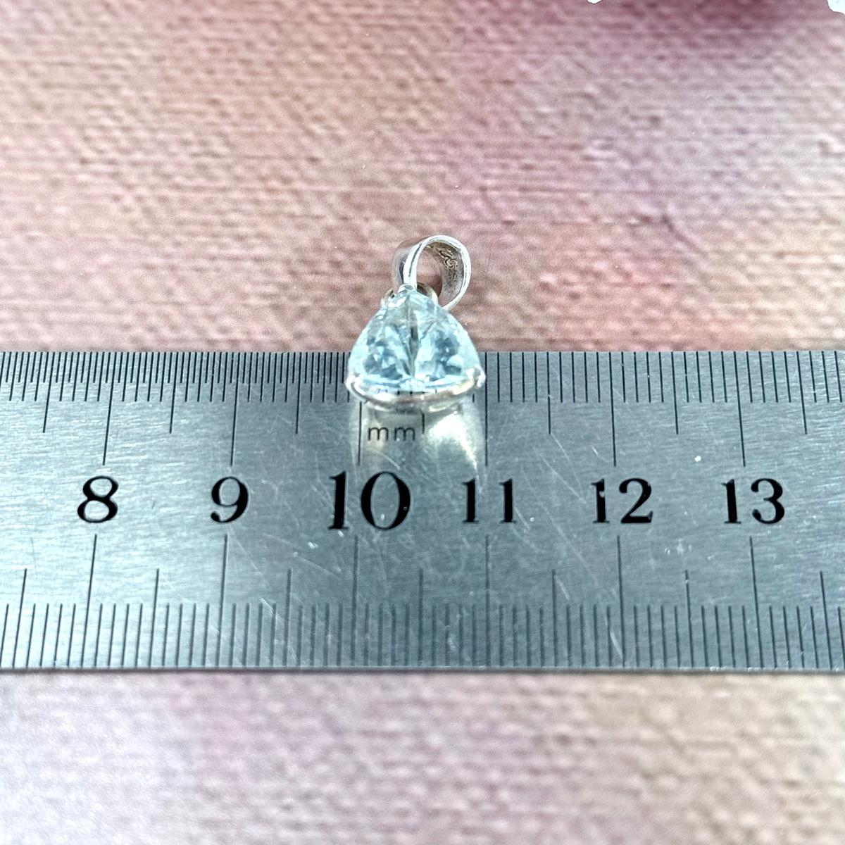 Women's Aquamarine Gemstone Pendant