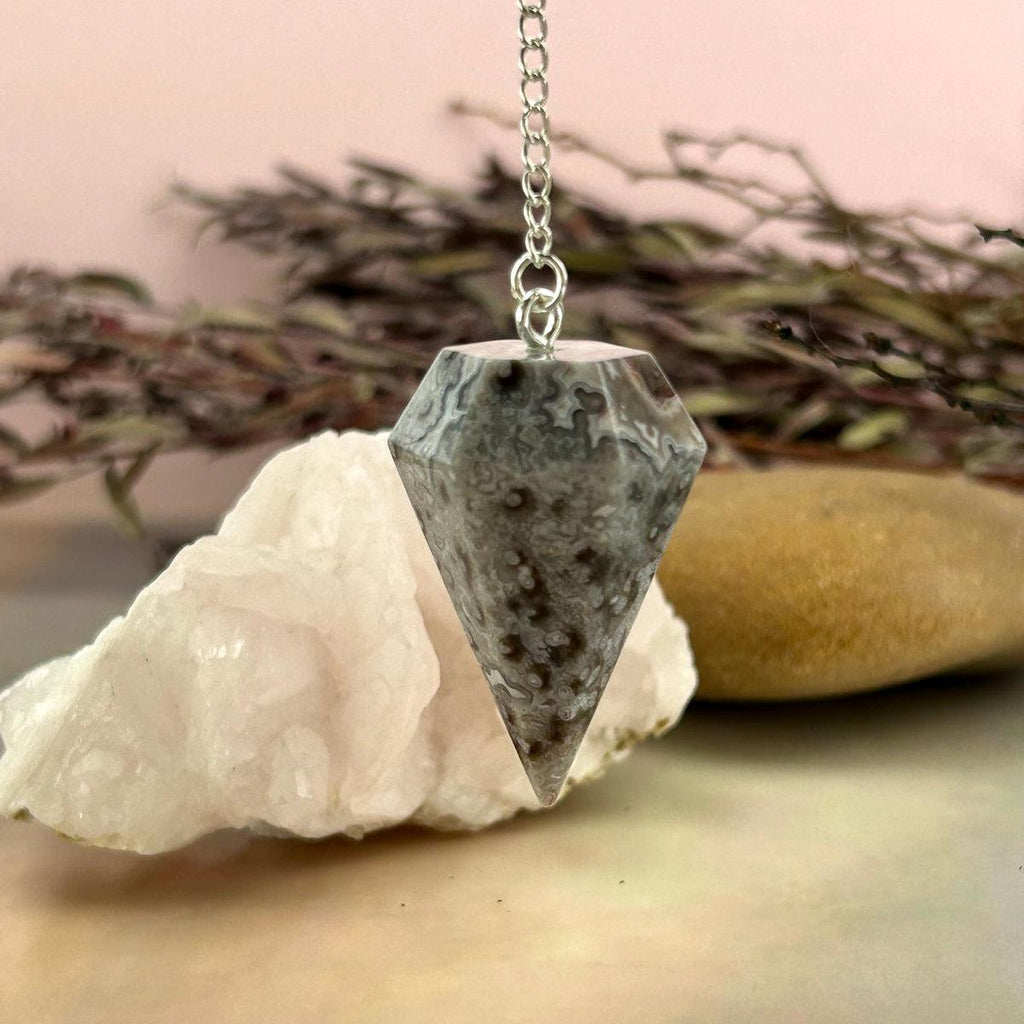 Agate Diamond Shape Pendulum