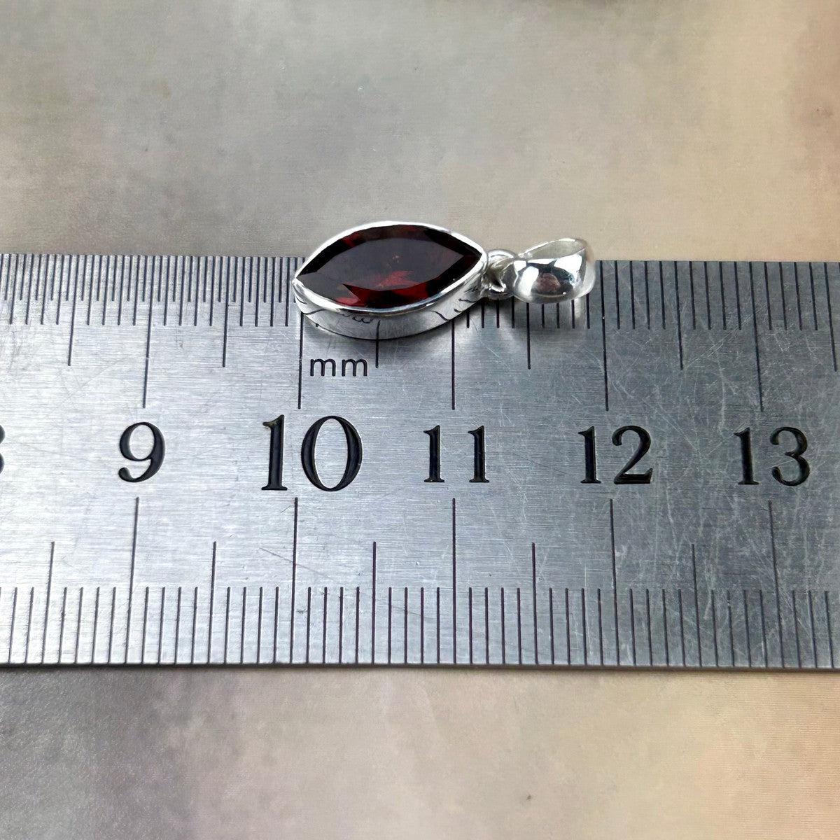 Women's Garnet Pendant