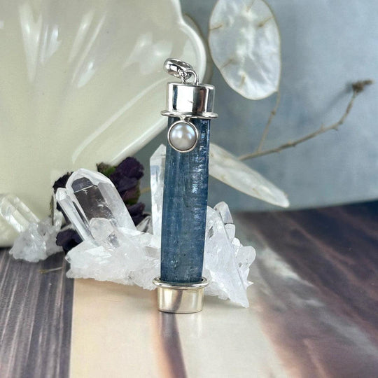 Kyanite Crystal Bar & Pearl Pendant