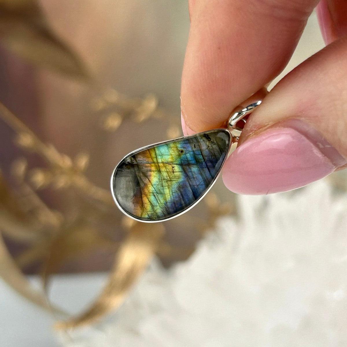 Rainbow Labradorite Pendant