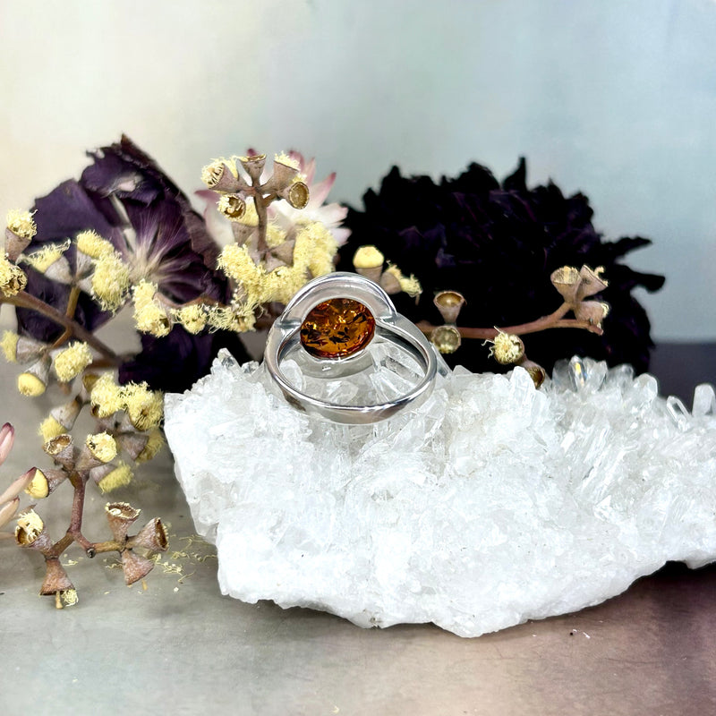 Baltic Cognac Amber Round Etched Ring