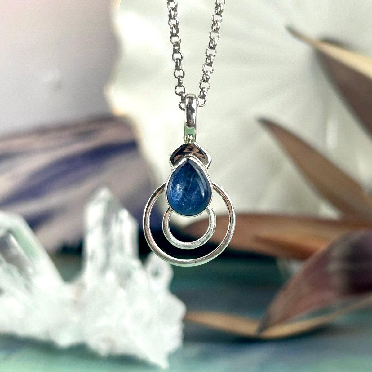 Women's Blue Kyanite Pendant