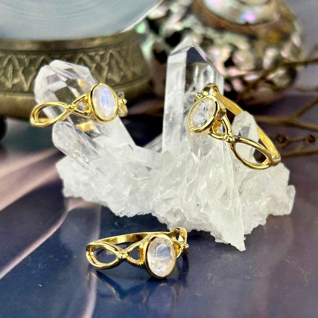 Rainbow Moonstone Gold Ring