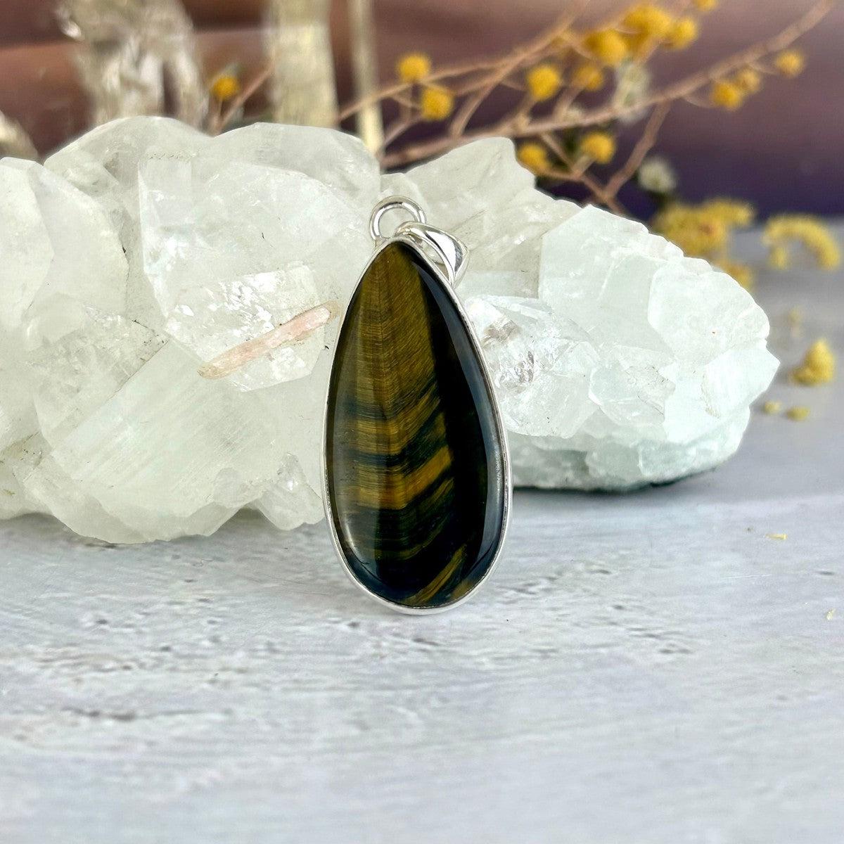 Women's Tigers Eye Pendant