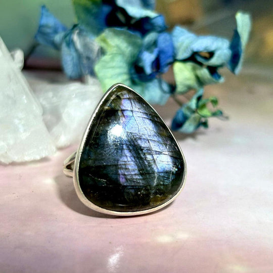 Labradorite Wide Teardrop Ring