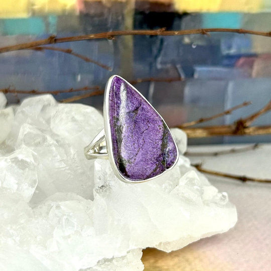 Purpurite Teardrop Ring