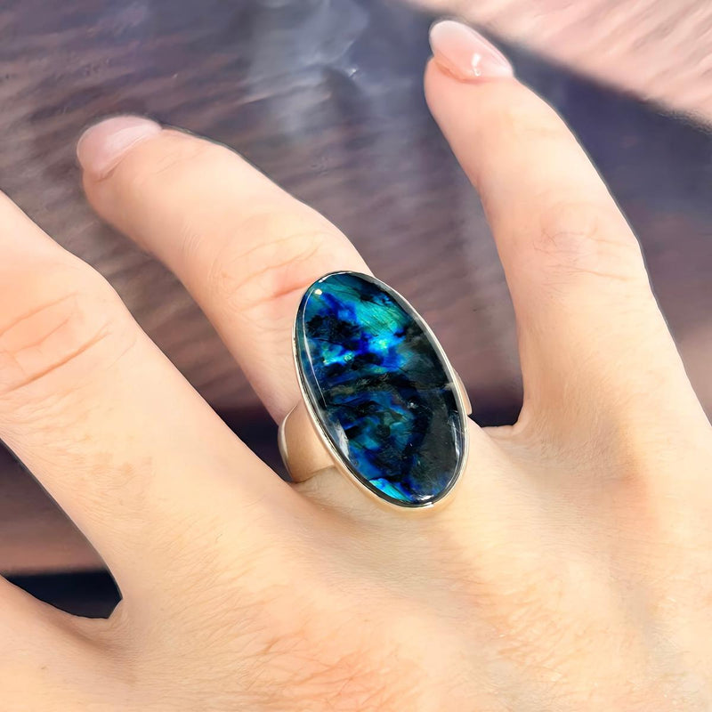 Chunky Labradorite Oval Ring