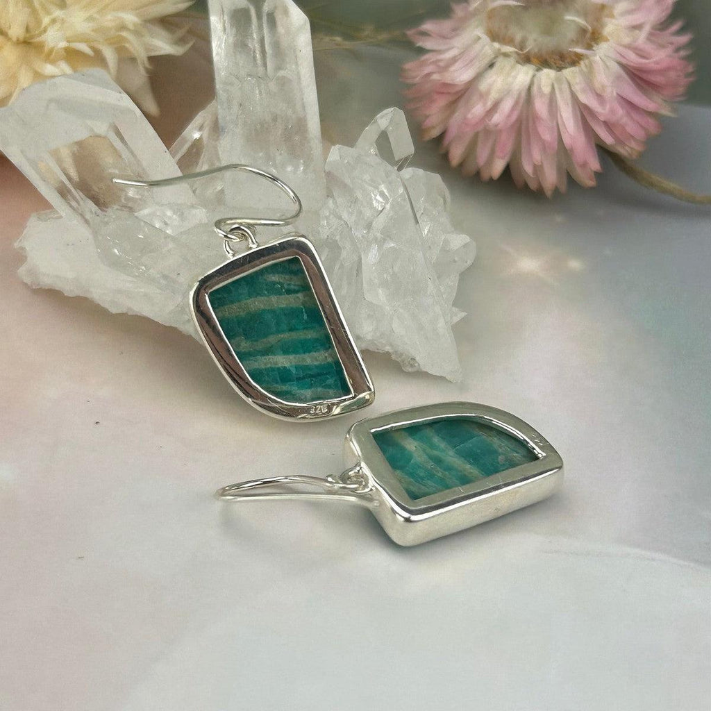 Green And White Striped Stone
