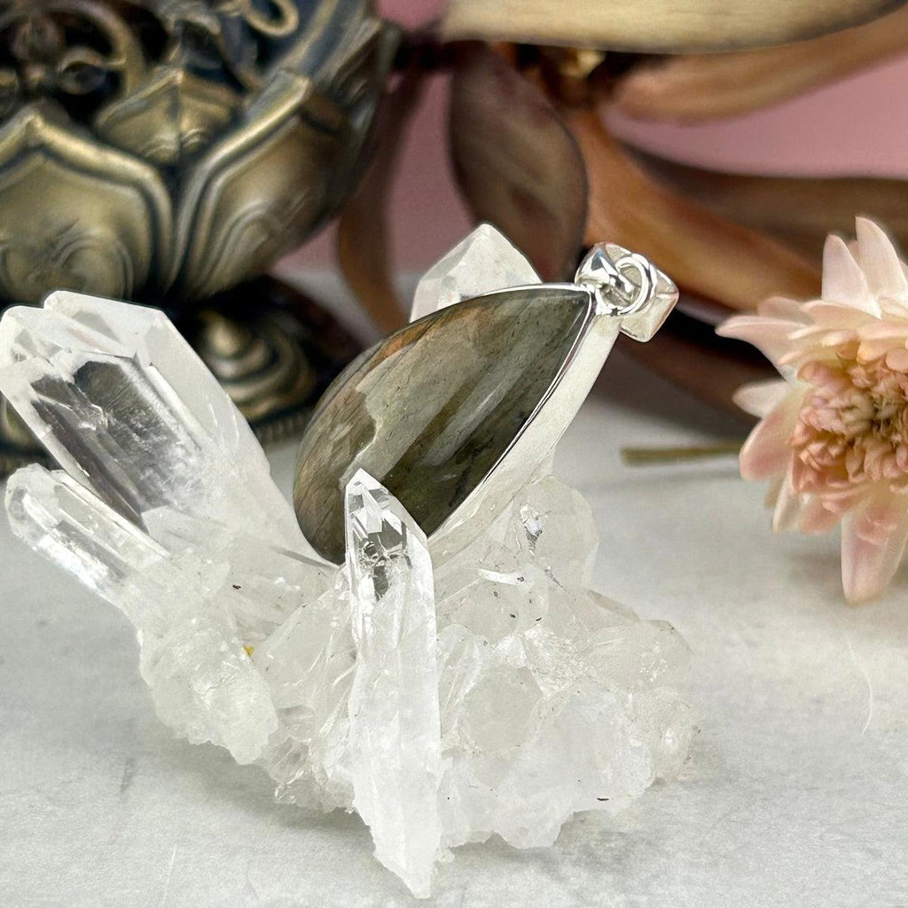 Women's Labradorite Teardrop Pendant