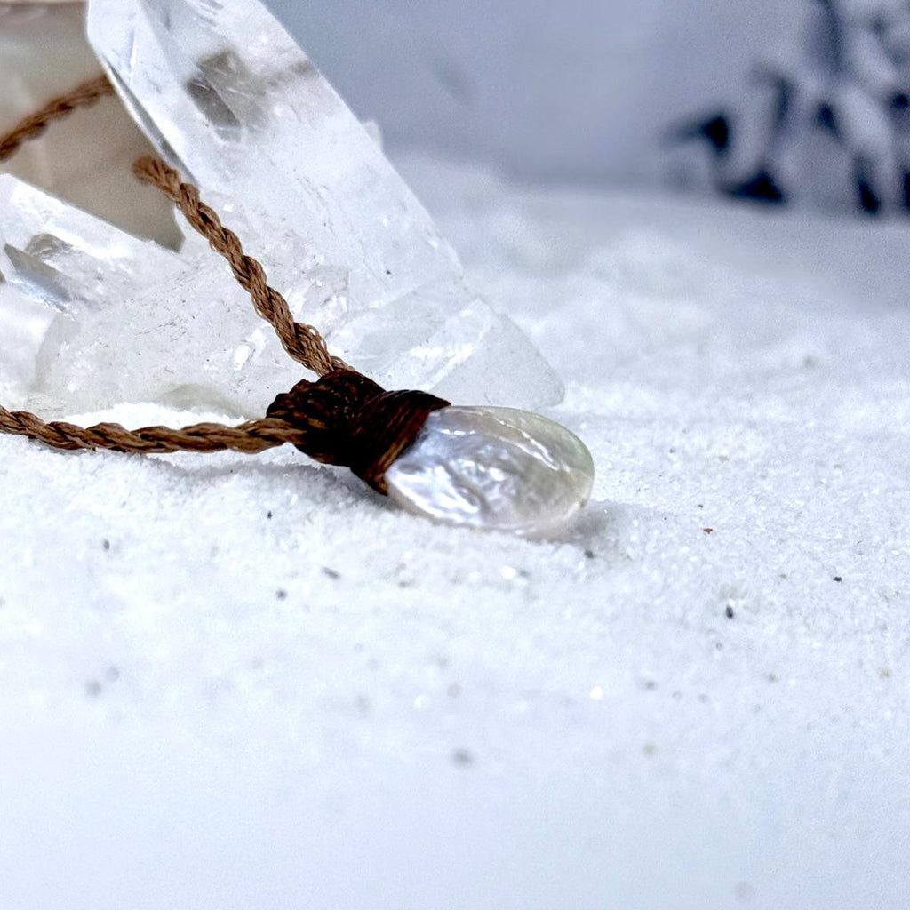 White Pearl Leather Cord Necklace