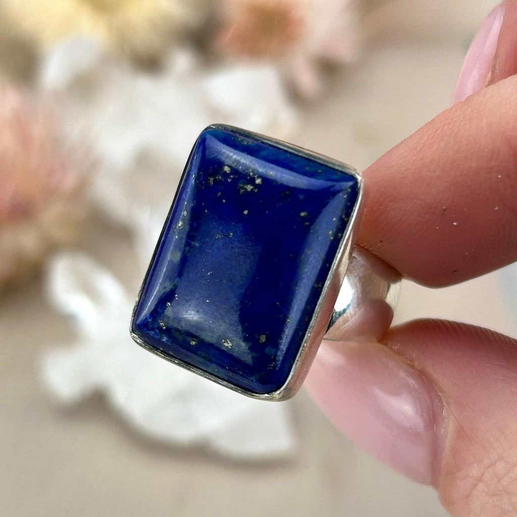 Modern Lapis Lazuli Ring