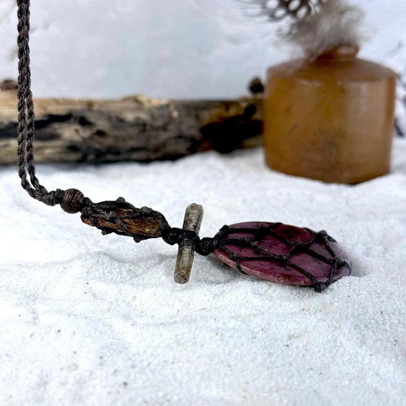 Three Stone Cord Necklace