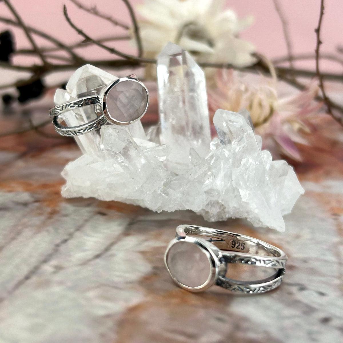 Oval Rose Quartz Ring