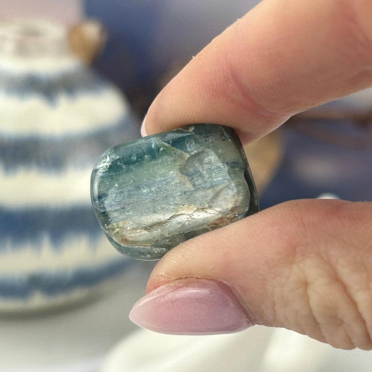 Green Kyanite Stone