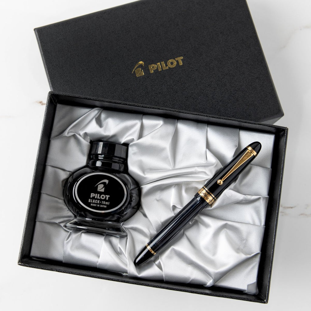 Pilot Brown Custom 823 Fountain Pen