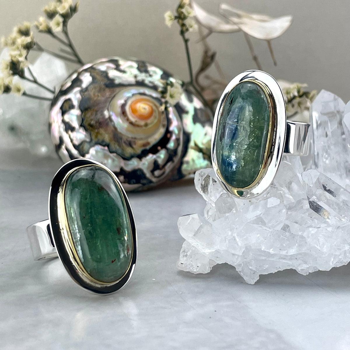 Green Kyanite Oval Ring