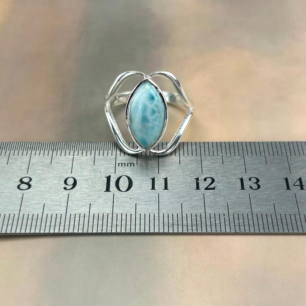 Unique Pattern Crystal Ring