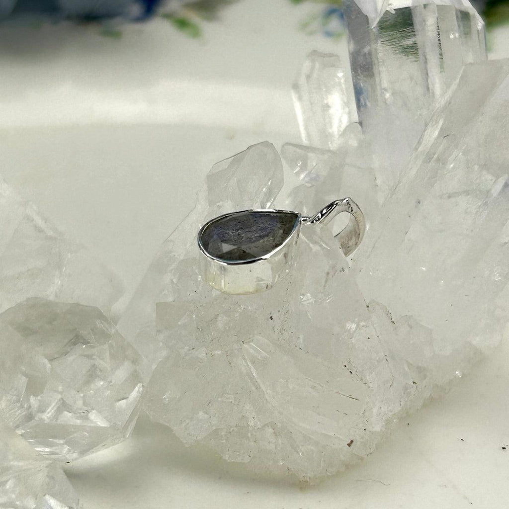Small Labradorite Pear Pendant