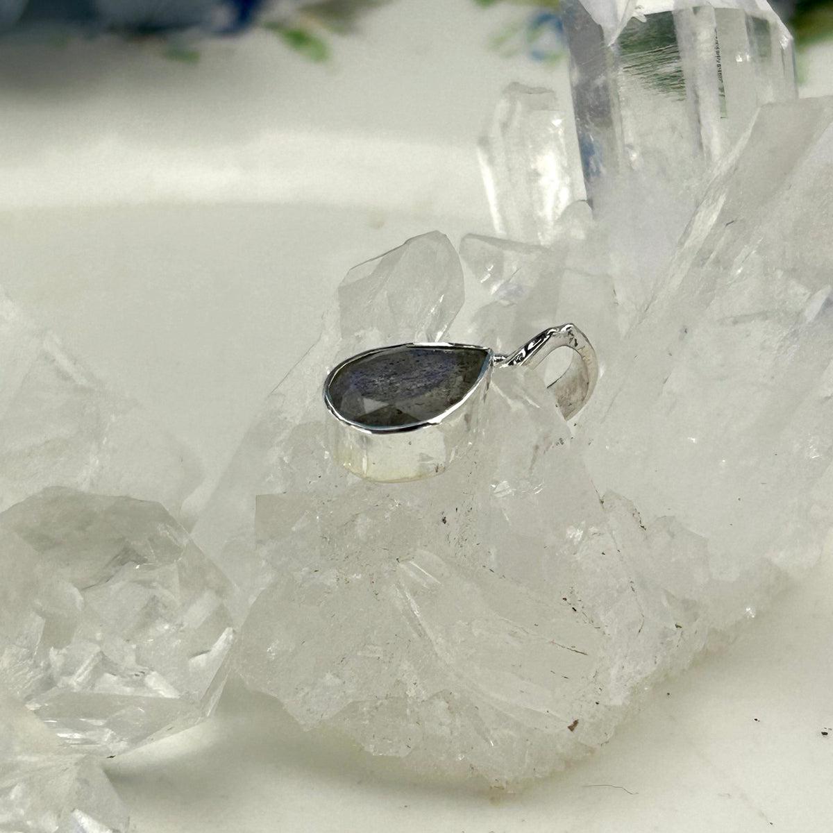Small Labradorite Pear Pendant