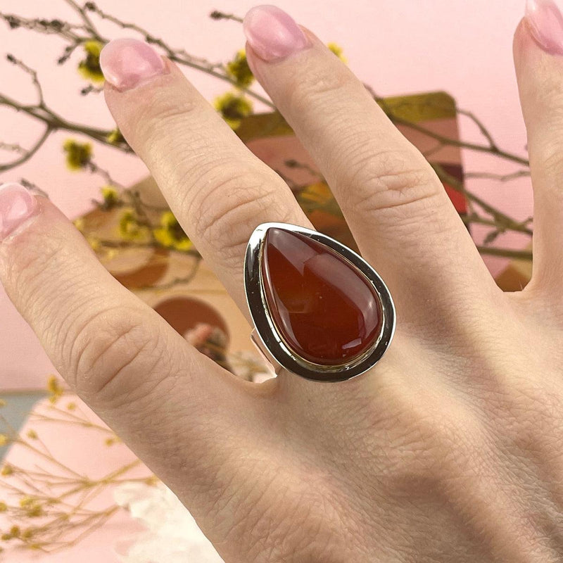 Carnelian Feature Ring