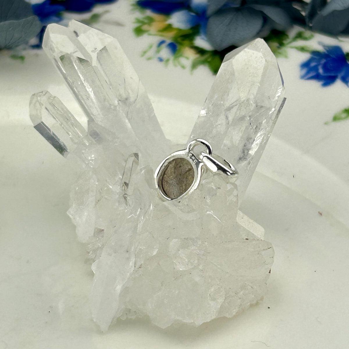 Labradorite Small Classic Pendant