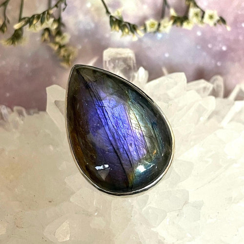 Bright Purple Labradorite Ring