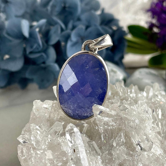 Tanzanite Oval Pendant